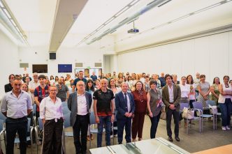 El Encuentro +45 de la Cámara pone de relieve que el edadismo no puede ser un obstáculo para estar en el mercado laboral: hay que reinventarse cada día señala el ex atleta Fermín Cacho