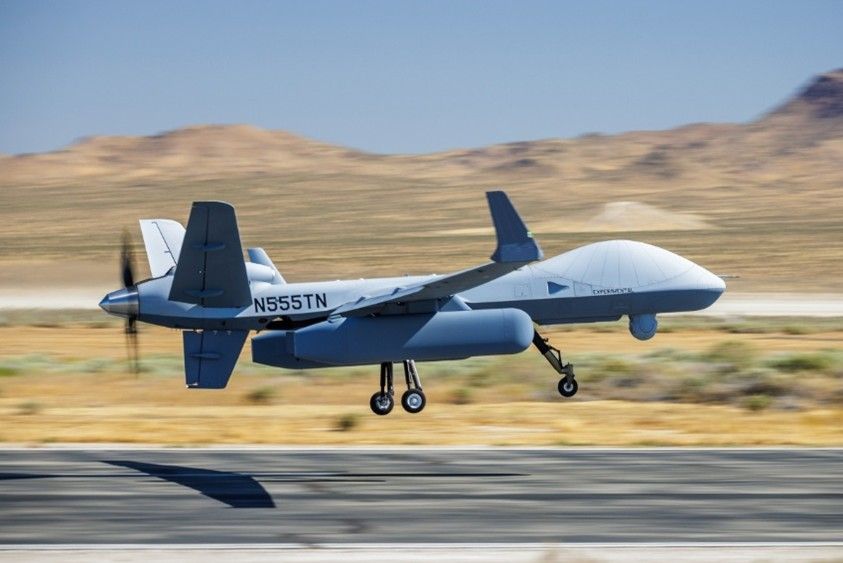 GA-ASI completa el primer vuelo del MQ-9B con pods AEW