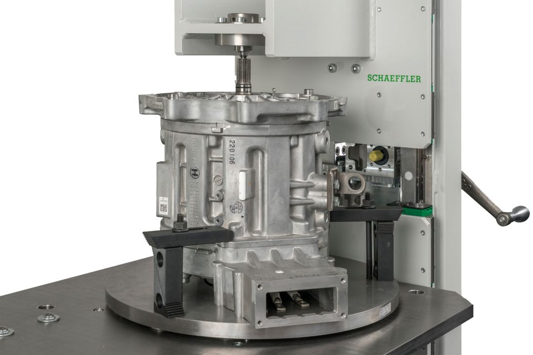 Schaeffler recibe el Sustainability Award en el sector de la automoción con E-Axle Repair Tool