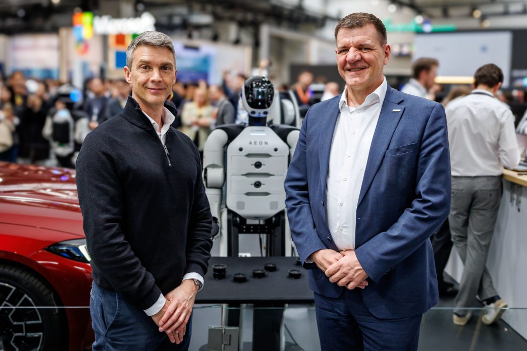 Robots humanoides: Schaeffler forma una alianza estratégica con Hexagon Robotics