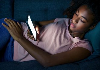 De TikTok a ChatGPT: los nuevos ‘profesores’ de la generación digital