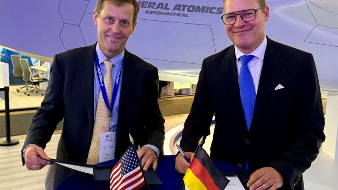 GA-ASI e INTEC Group firman un memorando de entendimiento en ILA Berlín
