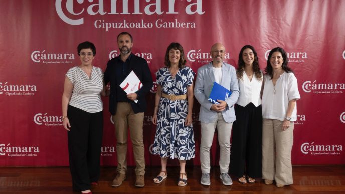 La Cámara de Comercio de Gipuzkoa y 65YMÁS reivindican la experiencia de los profesionales sénior: «El talento no tiene fecha de caducidad»