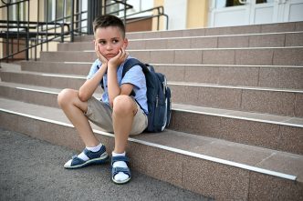 La enuresis nocturna puede añadir presión emocional a miles de niños en el inicio del curso escolar